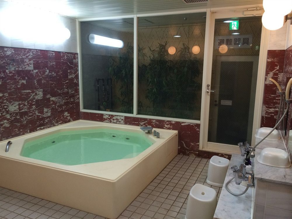 Capsule Asahi Plaza Shinsaibashi Hôtel capsule Ōsaka